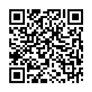 张小凡躺在了欣姐办公室里休息室的床上二维码生成