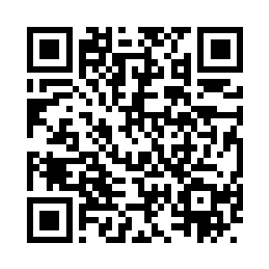 张开元一巴掌将这张稿纸拍在了沙发扶手上二维码生成