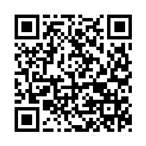 张成元几乎是粗暴的把她从车子上拽了下来二维码生成