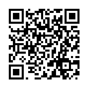 张潇晗一出来就见到三人站在石室外二维码生成