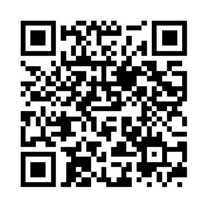 张潇晗和小宝已经站在了地下山洞内二维码生成