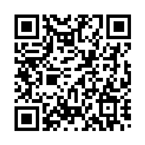 张潇晗和小宝才在一处山坳中落下二维码生成