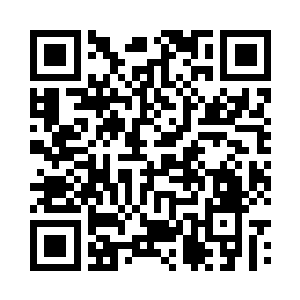 张潇晗忍不住回头瞧瞧高耸的雄壮物体二维码生成