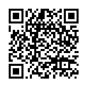 张潇晗手上的紫光仿佛有一种威胁二维码生成