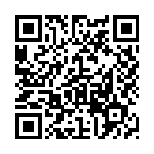 张潇晗用心地记下药材投入的顺序二维码生成