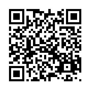 张潇晗的双脚紧紧地抓着灵云船的地面二维码生成