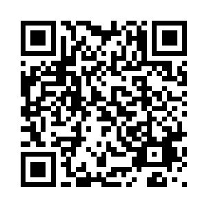 张潇晗的嘴边露出一丝嘲讽的笑容二维码生成