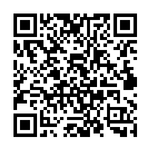 张潇晗的身体犹如断掉的风筝似的先被震飞到半空中二维码生成