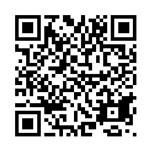 张潇晗瞧瞧李飘雪和霍青云的脸色二维码生成