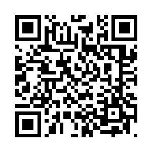 张老太就用手不停的翻看堆起来的菜二维码生成