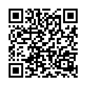 张萧晗几乎是贴在夏宇的身后一起离开了客栈二维码生成