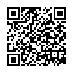 张薇眼见张猛色眯眯的盯着自己的胸部二维码生成