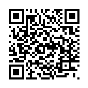 张铁却已经看到两个人走进了知行院二维码生成