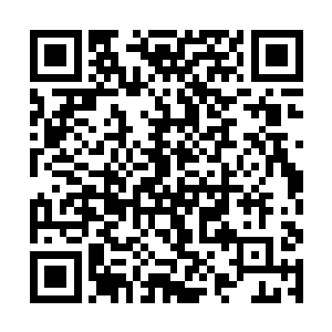 张铁发现这个溶洞真的是一个处在山腹中的密闭空间二维码生成