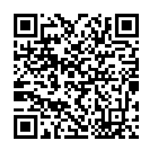 张铁和海勒清脆的脚步声在整个藏宝库之中回荡着二维码生成