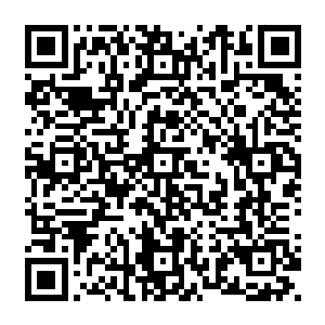 张铁将最后一个无间鹏王经的地之脉轮中的一个复杂的三角形图案用地元素浇筑完毕……二维码生成