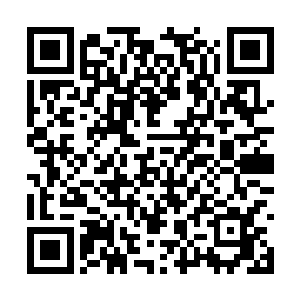 张铁就在铁龙宗玄天峰上一处风景秀丽的阁楼之内二维码生成