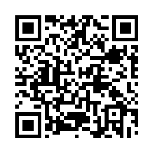 张铁就感觉自己的脑袋撞到了一个软软二维码生成