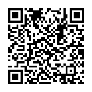 张铁感觉在旁边观礼的唐德脸上的表情变化了一下二维码生成