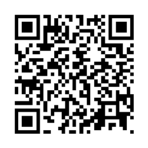 张铁霸道的把水晶盒推到了勃拉姆的面前二维码生成