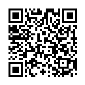 张雨晨忽然从客厅旁边的房间里面走了出来二维码生成