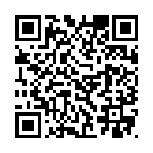 张霞接过了秦宇的红包道谢了之后二维码生成