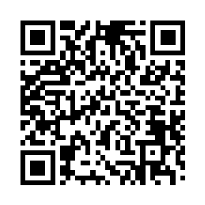 张露来的时候同在这里做工的表姐告诉她二维码生成