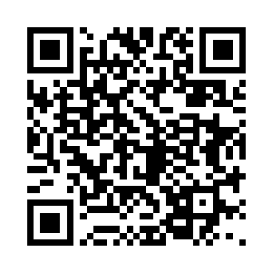 弯腰捡起地上的枕头就往韩氏身上砸了回去二维码生成