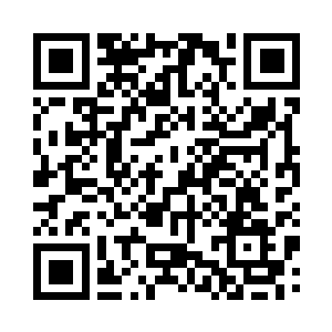 强大的力量将周围的空间仿佛震碎一般二维码生成