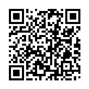 强大的气息在瞬间就填满了附近的星空二维码生成