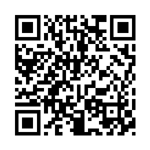 强大的火焰巨狼在那巨大的风刃的攻击下二维码生成