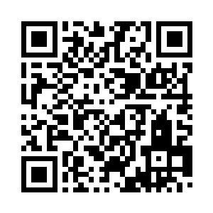 强行将灵墨儿推入右边的结界门内二维码生成