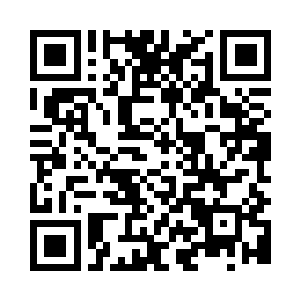 当主持人张谋拿到工作人员递来的pk投票结果二维码生成