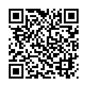 当众人走到长颈族人居住区的时候二维码生成