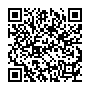 当余靖听到一个个熟悉的名字的时候顿时坐不住了二维码生成