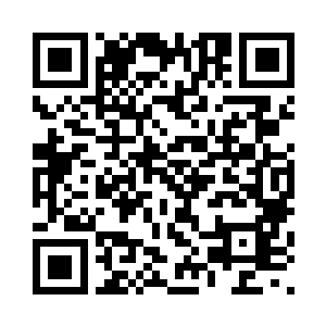 当信仰他们的强大武器和超级战士二维码生成