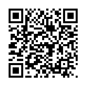 当初我赖八牵着骡马行走在林子里面行商二维码生成