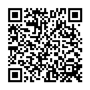 当初我走的时候他可是向我保证过要好好照顾于你的二维码生成