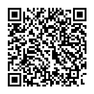 当剑尘拖着用万古神蚕丝捆绑住的二十几名天神来到这个小村庄时二维码生成