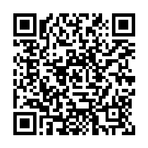 当地乡民已经在两江之间开挖出了一条简易水渠二维码生成