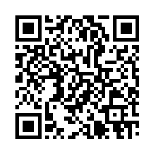 当她听到这块百星矿石价值这么高的时候二维码生成