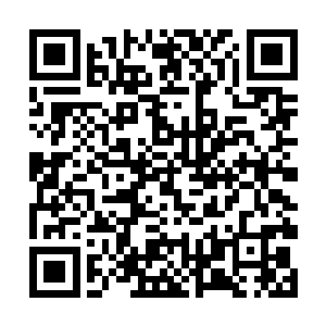 当时将石块搬进去的战士们都是穿着这些衣服进去的二维码生成