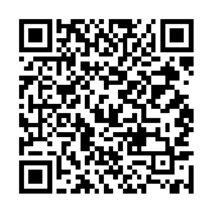 当时的身为数学家的巴贝奇在提花机中得到了灵感二维码生成