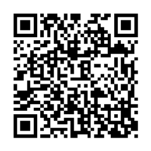 当朱平安从客栈正装赶往江南贡院明远楼的时候二维码生成