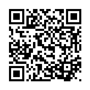 当然不能轻易地把他们单独留在这里二维码生成