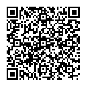 当然了贝海不可能等着小鬼子水手一靠近自己这边一给油船立刻滑了一大截子过去二维码生成
