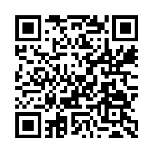 当然现在的小丫头是没办法回答妈妈的话的二维码生成