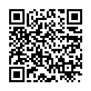 当看到敌人的坦克从沙丘后面冲出来的时候二维码生成