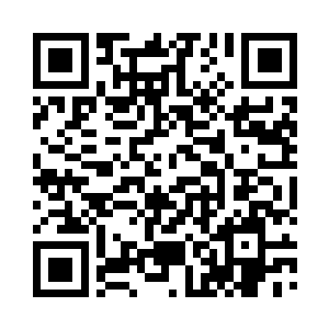 当罗伯特在电影协会的会议室里落座时二维码生成