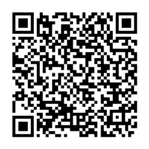 当赵长枪发现黑人青年直接将他领向一架就要起飞的私人湾流公务机的时候二维码生成